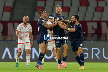 2024-10-18 - Pietro Iemmello of US Catanzaro 1929 celebrates after scoring a goal with Andrea La Mantia of US Catanzaro 1929 - SSC BARI VS US CATANZARO - ITALIAN SERIE B - SOCCER