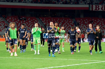 2024-10-18 - the US Catanzaro 1929 players applauds fans - SSC BARI VS US CATANZARO - ITALIAN SERIE B - SOCCER