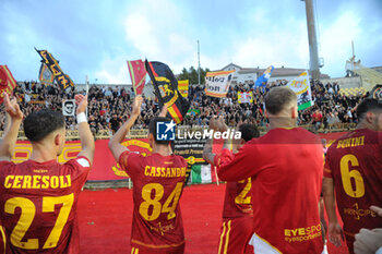 2024-10-27 - 
Catanzaro squadra sotto la curva
Catanzaro vs Sud tirol stadio 