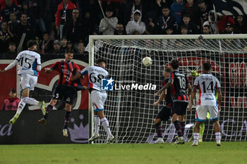 10/11/2024 - November 10: Serie C Now championship 2024-25, Autogol Maxiem Giron during Crotone agastin Catania in the Ezio Scida Stadium in Crotone - CROTONE VS CATANIA - SERIE B - CALCIO