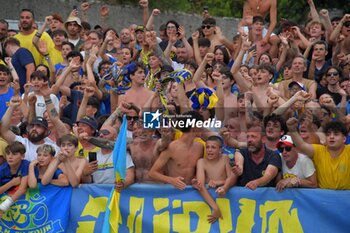 2024-06-09 - Fans of Carrarese celebrate - FINAL PLAYOFF - CARRARESE CALCIO VS L.R. VICENZA - ITALIAN SERIE C - SOCCER