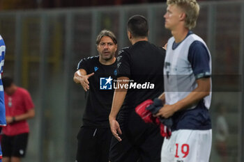 2024-08-30 - alessandro formisano (coach perugia calcio) andrea dossena (coach spal) at the end of the race - PERUGIA VS SPAL - ITALIAN SERIE C - SOCCER