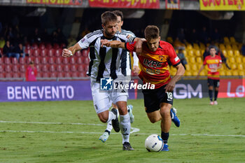 2024-09-30 - Filippo Scaglia of Juventus Next Gen in action against Pier Luigi Simonetti of Benevento - BENEVENTO VS JUVENTUS NG - ITALIAN SERIE C - SOCCER