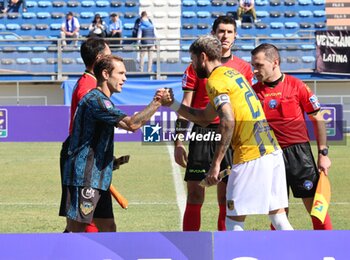 2024-10-06 - Lorenzo Di Livio (Latina Calcio) and Marco Caldore (Giugliano) during the prematch - LATINA VS GIUGLIANO - ITALIAN SERIE C - SOCCER