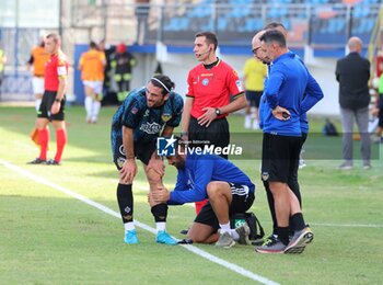 2024-10-06 - Medical Care for Mastroianni Ferdinando (Latina Calcio) - LATINA VS GIUGLIANO - ITALIAN SERIE C - SOCCER