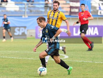 2024-10-06 - Di Livio Lorenzo (Latina Calcio) in action - LATINA VS GIUGLIANO - ITALIAN SERIE C - SOCCER