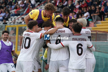 2024-10-27 - gabriele alesi (n.8 milan futuro) rejoices 0-1 - PERUGIA VS MILAN FUTURO - ITALIAN SERIE C - SOCCER