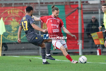 2024-11-10 - federico giraudo (n.98 perugia calcio) v salvatore aloi (n.17 ternana calcio) - PERUGIA VS TERNANA - ITALIAN SERIE C - SOCCER