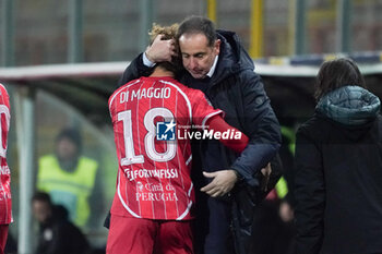 2024-11-22 - luca di maggio (n.18 perugia calcio) rejoices 1-0 lamberto zauli (coach perugia calcio) - PERUGIA VS AREZZO - ITALIAN SERIE C - SOCCER