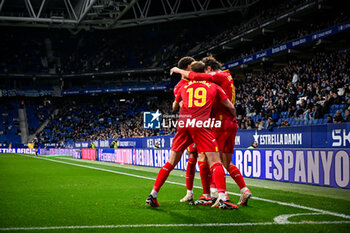 2024-01-06 - Luis Milla (Getafe CF) celebrates after scoring his team's goal with team mates during a Copa del Rey match between RCD Espanyol and Getafe CF at Stage Front Stadium, in Barcelona, ,Spain on January 6, 2024. (Photo / Felipe Mondino) - RCD ESPANYOL - GETAFE CF - SPANISH CUP - SOCCER