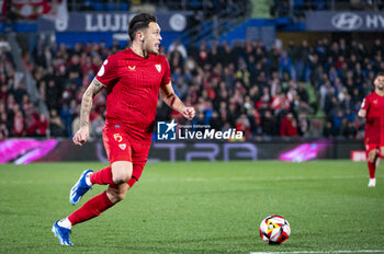 2024-01-16 - Lucas Ocampos of Sevilla seen in action with the ball during the football match valid for the round of 16 of the Copa del Rey tournament between Getafe and Sevilla played at Estadio Coliseum in Getafe, Spain. - GETAFE VS SEVILLA - SPANISH CUP - SOCCER