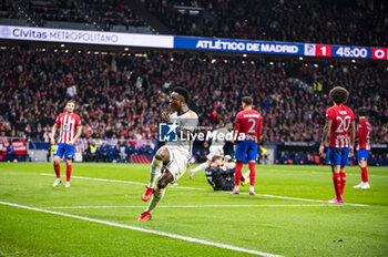 2024-01-18 - Vinicius Junior of Real Madrid seen celebrating his goal in front of Atletico Madrid fans during the football match valid for the round of 16 of the Copa del Rey tournament between Atletico Madrid and Real Madrid played at Estadio Metropolitano in Madrid, Spain. - ATLETICO MADRID VS REAL MADRID - SPANISH CUP - SOCCER