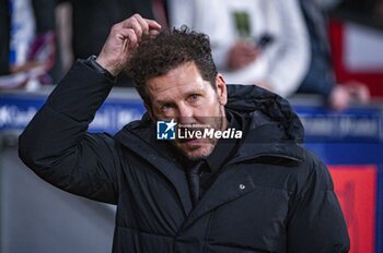 2024-01-25 - Diego Pablo Simeone, head coach of Atletico Madrid, seen before the football match valid for quarter finals of the Copa del Rey tournament between Atletico Madrid and Sevilla played at Estadio Metropolitano in Madrid, Spain. - ATLETICO MADRID VS SEVILLA - SPANISH CUP - SOCCER
