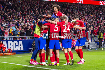 2024-01-25 - Atletico Madrid players seen celebrating the goal of Memphis Depay of Atletico Madrid during the football match valid for quarter finals of the Copa del Rey tournament between Atletico Madrid and Sevilla played at Estadio Metropolitano in Madrid, Spain. - ATLETICO MADRID VS SEVILLA - SPANISH CUP - SOCCER