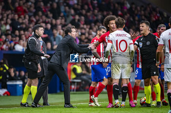 2024-01-25 - Diego Pablo Simeone, head coach of Atletico Madrid seen trying to calm his players during the football match valid for quarter finals of the Copa del Rey tournament between Atletico Madrid and Sevilla played at Estadio Metropolitano in Madrid, Spain. - ATLETICO MADRID VS SEVILLA - SPANISH CUP - SOCCER