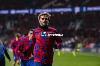 2024-02-07 - Antoine Griezmann of Atletico Madrid seen warming up before the football match valid for the semi-final of the Copa del Rey tournament between Atletico Madrid and Athletic Bilbao played at Estadio Metropolitano in Madrid, Spain. - ATLETICO MADRID VS ATHLETIC BILBAO - SPANISH CUP - SOCCER