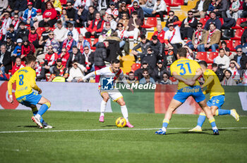 2024-01-20 - Alvaro Garcia of Rayo Vallecano seen in action with the ball during the La Liga EA Sports 2023/24 football match between Rayo Vallecano vs Las Palmas at Estadio Vallecas in Madrid, Spain. - RAYO VALLECANO VS LAS PALMAS - SPANISH LA LIGA - SOCCER