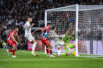 2024-01-21 - Daniel Carvajal of Real Madrid seen scoring the victory goal in the final minutes of the La Liga EA Sports 23/24 football match between Real Madrid vs Almeria at Bernabeu stadium in Madrid, Spain. - REAL MADRID VS ALMERIA - SPANISH LA LIGA - SOCCER