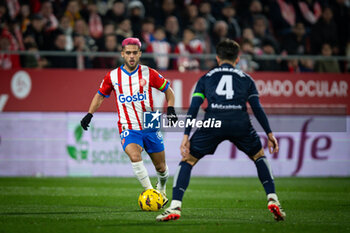 2024-02-03 - Yan Couto (Girona FC) and Zubimendi (Real Sociedad) during a La Liga EA Sports match between Girona FC and Real Sociedad at Estadio Municipal de Montilivi, in Girona, ,Spain on February 3, 2024. Photo by Felipe Mondino - GIRONA FC - REAL SOCIEDAD - SPANISH LA LIGA - SOCCER