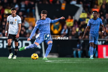 2024-03-03 - Fede Valverde of Real Madrid during the Spanish championship Liga football match between Valencia CF and Real Madrid CF on March 2, 2024 at Mestalla stadium in Valencia, Spain - FOOTBALL - SPANISH CHAMP - VALENCIA V REAL MADRID - SPANISH LA LIGA - SOCCER
