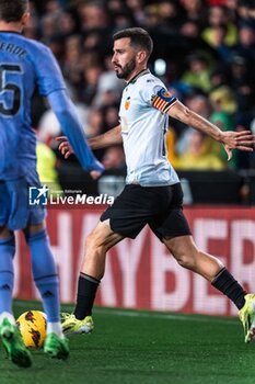 2024-03-03 - José Luis Gayà of Valencia during the Spanish championship Liga football match between Valencia CF and Real Madrid CF on March 2, 2024 at Mestalla stadium in Valencia, Spain - FOOTBALL - SPANISH CHAMP - VALENCIA V REAL MADRID - SPANISH LA LIGA - SOCCER