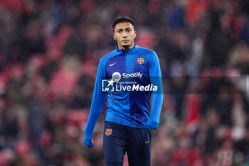 2024-03-03 - Raphael Dias Belloli 'Raphinha' of FC Barcelona warms up during the Spanish championship La Liga football match between Athletic Club and FC Barcelona on March 3, 2024 at San Mames in Bilbao, Spain - FOOTBALL - SPANISH CHAMP - ATHLETIC CLUB V FC BARCELONA - SPANISH LA LIGA - SOCCER