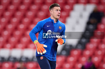 2024-03-03 - Marc Andre ter Stegen of FC Barcelona warms up during the Spanish championship La Liga football match between Athletic Club and FC Barcelona on March 3, 2024 at San Mames in Bilbao, Spain - FOOTBALL - SPANISH CHAMP - ATHLETIC CLUB V FC BARCELONA - SPANISH LA LIGA - SOCCER