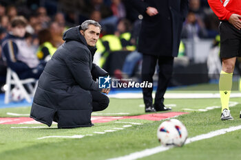 2024-03-31 - Ernesto Valverde, head coach of Athletic Club during the Spanish championship La Liga football match between Real Madrid and Athletic Club de Bilbao on March 31, 2024 at Santiago Bernabeu stadium in Madrid, Spain - FOOTBALL - SPANISH CHAMP - REAL MADRID V ATHLETIC CLUB - SPANISH LA LIGA - SOCCER