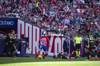 2024-04-13 - Angel Correa of Atletico Madrid seen in action during the La Liga EA Sports football match between Atletico Madrid and Girona FC at Estadio Civitas Metropolitano on April 13, 2024 in Madrid, Spain. - ATLETICO MADRID VS GIRONA - SPANISH LA LIGA - SOCCER