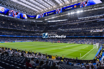2024-04-21 - MADRID, SPAIN - APRIL 21: A general view of the stadium during the La Liga EA Sports 2023/24 football match between Real Madrid vs FC Barcelona at Estadio Santiago Bernabeu on April 21, 2024 in Madrid, Spain. - REAL MADRID VS FC BARCELONA - SPANISH LA LIGA - SOCCER