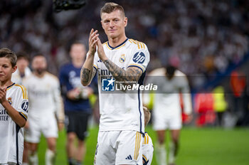 2024-05-25 - Toni Kroos of Real Madrid seen celebrating by the Real Madrid fans at the end of the La Liga EA Sports 2023/24 football match between Real Madrid vs Real Betis at Estadio Santiago Bernabeu on May 25, 2024 in Madrid, Spain. - REAL MADRID VS REAL BETIS - SPANISH LA LIGA - SOCCER