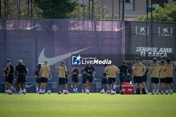 2024-07-19 - Lenglet (FC Barcelona) controls the ball during a FC Barcelona training session at Ciutat Esportiva Joan Gamper in Barcelona, Spain, on July 19 2024. Photo by Felipe Mondino - FC BARCLEONA TRAINING SESSION - SPANISH LA LIGA - SOCCER