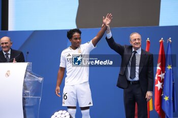 2024-07-27 - Real Madrid present their new player Endrick at the Santiago Bernabeu, Madrid 27 July 2024 Cordon Press - REAL MADRID ENDRICK - SPANISH LA LIGA - SOCCER