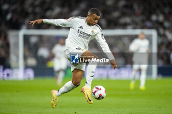 2024-10-26 - Kylian Mbappe of Real Madrid during the Spanish championship La Liga football match between Real Madrid CF and FC Barcelona on 26 October 2024 at Santiago Bernabeu stadium in Madrid, Spain - FOOTBALL - SPANISH CHAMP - REAL MADRID V FC BARCELONA - SPANISH LA LIGA - SOCCER