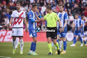 2024-10-26 - La Liga EA Sports soccer match Rayo Vallecano vs Alaves at Vallecas Stadium in Madrid, Spain 26 October 2024 900/Cordon Press - LA LIGA: RAYO VALLECANO VS ALAVES - SPANISH LA LIGA - SOCCER