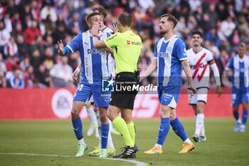 2024-10-26 - La Liga EA Sports soccer match Rayo Vallecano vs Alaves at Vallecas Stadium in Madrid, Spain 26 October 2024 900/Cordon Press - LA LIGA: RAYO VALLECANO VS ALAVES - SPANISH LA LIGA - SOCCER