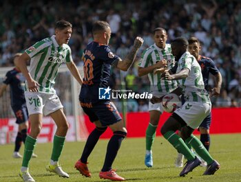 2024-11-10 - Spanish La Liga EA Sports soccer match Betis vs Celta de Vigo at Benito Villamarin stadium in Sevilla, Spain 10 November 2024 JORNADA 13 LIGA EA SPORTS 1ª DIVISION ESTADIO BENITO VILLAMARIN BETIS -R.C.CELTA DE VIGO 900/Cordon Press - LA LIGA: BETIS VS CELTA DE VIGO - SPANISH LA LIGA - SOCCER