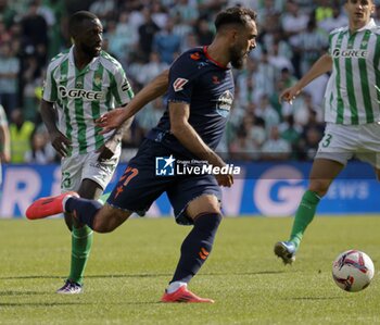 2024-11-10 - Spanish La Liga EA Sports soccer match Betis vs Celta de Vigo at Benito Villamarin stadium in Sevilla, Spain 10 November 2024 JORNADA 13 LIGA EA SPORTS 1ª DIVISION ESTADIO BENITO VILLAMARIN BETIS -R.C.CELTA DE VIGO 900/Cordon Press - LA LIGA: BETIS VS CELTA DE VIGO - SPANISH LA LIGA - SOCCER