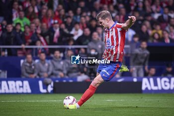 2024-11-23 - Spanish La Liga EA Sports soccer match Atletico de Madrid vs Alaves at Riyadh Air Metropolitano in Madrid, Spain, 23 November 2024 900/Cordon Press - LA LIGA: ATLETICO DE MADRID VS ALAVES - SPANISH LA LIGA - SOCCER