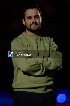 2024-05-10 - Head Coach Jonatan Giraldez (FC Barcelona) smiles during Liga F match between FC Barcelona Fem and Ahtletic Club Fem at Estadi Johan Cruyff, in Barcelona, ,Spain on May 10, 2024. Photo by Felipe Mondino - FC BARCELONA FEM - ATHLETIC CLUB FEM - SPANISH PRIMERA DIVISION WOMEN - SOCCER