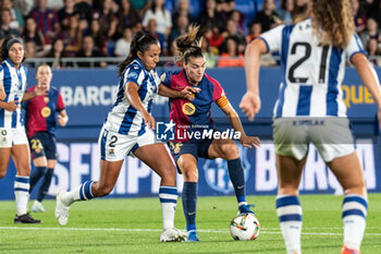 2024-09-13 - Patri Guijarro of FC Barcelona and Manuela Manegas of Real Sociedad during the Spanish championship La ligaF football match between FC Barcelona and Real Sociedad on September 13 at Johan Cruyff stadium in Barcelona, Spain - BARCELONA VS REAL SOCIEDAD - SPANISH PRIMERA DIVISION WOMEN - SOCCER