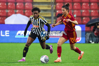 2024-01-07 - Lineth Beerensteyn (Juventus Women) and Lisa Bartoli (Roma Women) - AS ROMA VS JUVENTUS FC - WOMEN SUPERCOPPA - SOCCER