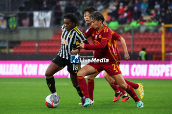 2024-01-07 - Lineth Beerensteyn (Juventus Women) and Moeka Minami (Roma Women) - AS ROMA VS JUVENTUS FC - WOMEN SUPERCOPPA - SOCCER