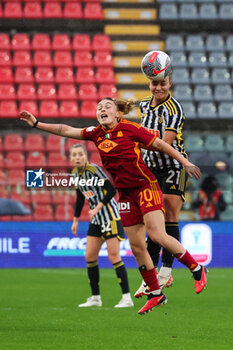 2024-01-07 - Giada Greggi (Roma Women) and Arianna Caruso (Juventus Women) - AS ROMA VS JUVENTUS FC - WOMEN SUPERCOPPA - SOCCER