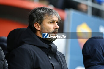 2024-01-07 - Alessandro Spugna coach of Roma Women - AS ROMA VS JUVENTUS FC - WOMEN SUPERCOPPA - SOCCER