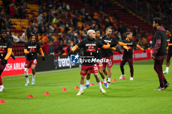 2024-01-15 - Galatasaray Team warm upduring Galatasaray Kayserispor at the Rams Park in Istanbul, Turkey 15-01-2024 - GALATASARAY VS KAYSERISPOR - TURKISH SUPER LEAGUE - SOCCER