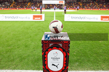 2024-01-15 - Turkish super league official ball during Galatasaray Kayserispor at the Rams Park in Istanbul, Turkey 15-01-2024 - GALATASARAY VS KAYSERISPOR - TURKISH SUPER LEAGUE - SOCCER
