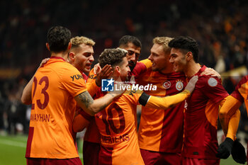 2024-01-15 - Galatasaray team celebration after the penalty during Galatasaray Kayserispor at the Rams Park in Istanbul, Turkey 15-01-2024 - GALATASARAY VS KAYSERISPOR - TURKISH SUPER LEAGUE - SOCCER