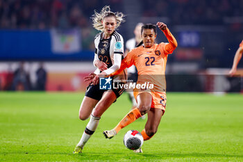2024-02-28 - Jule Brand of Germany battle for possession with Esmee Brugts of the Netherlands during the UEFA Women's Nations League, third place football match between Netherlands and Germany on February 28, 2024 at Abe Lenstra Stadion in Heerenveen, Netherlands - FOOTBALL - WOMEN'S NATIONS LEAGUE - 3RD PLACE - NETHERLANDS V GERMANY - UEFA NATIONS LEAGUE - SOCCER
