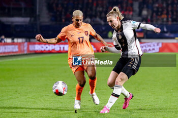 2024-02-28 - Shanice van de Sanden of the Netherlands battle for possession with Sarai Linder of Germany during the UEFA Women's Nations League, third place football match between Netherlands and Germany on February 28, 2024 at Abe Lenstra Stadion in Heerenveen, Netherlands - FOOTBALL - WOMEN'S NATIONS LEAGUE - 3RD PLACE - NETHERLANDS V GERMANY - UEFA NATIONS LEAGUE - SOCCER